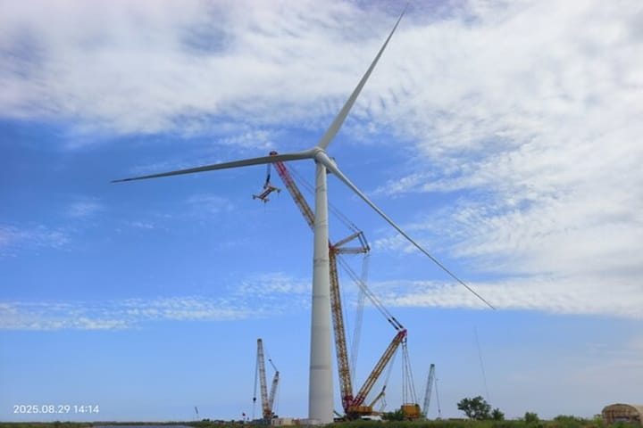 XCMG’s 4,000-ton Crawler Crane XGC88000 Marvels China’s Offshore Wind Revolution